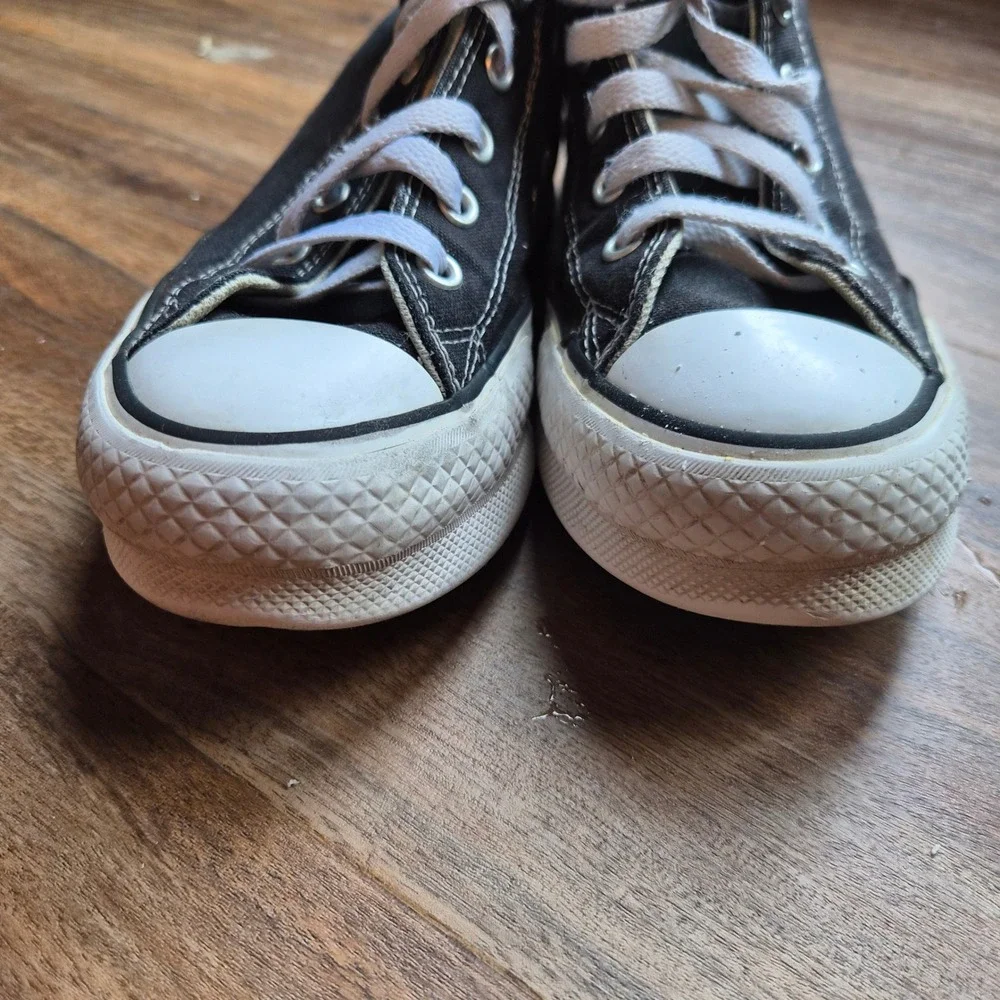 Converse Chuck Taylor All Star High Top Black White Kids Sneakers 3.5 Streetwear